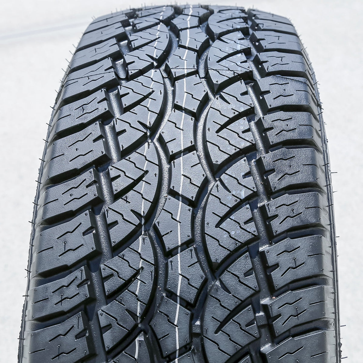 All Terrain 265/70R17 115T Light Truck Tire L946