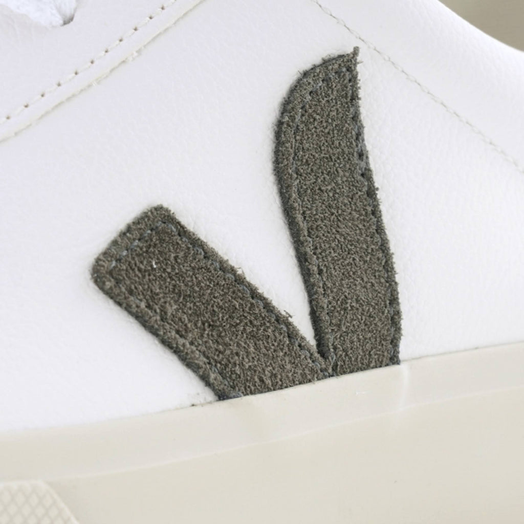White Sneaker Z82565
