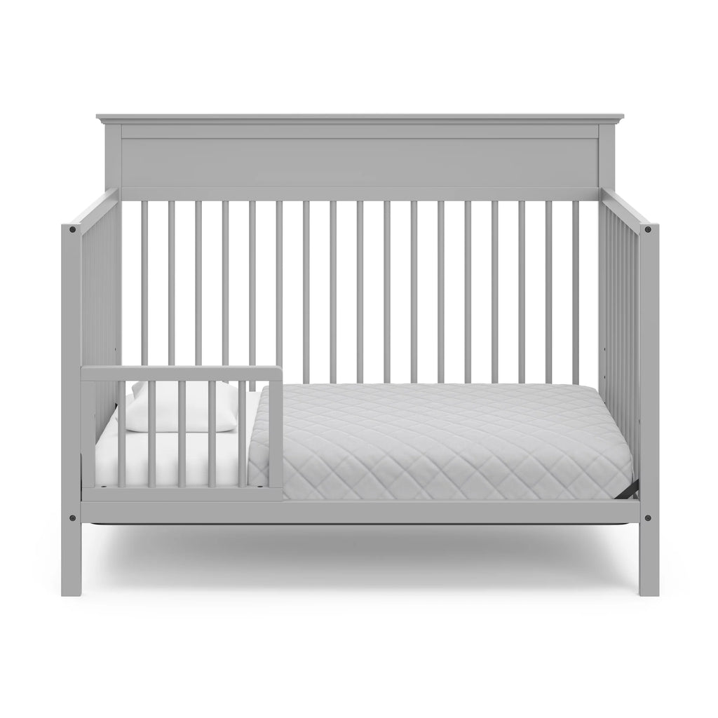 5-in-1 Convertible Baby Crib S3366