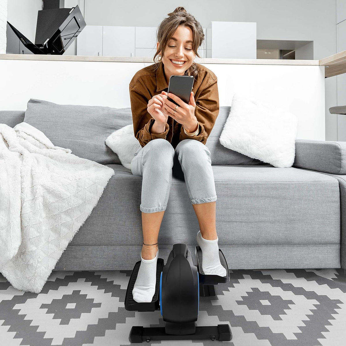 Compact Ergonomic Under Desk Elliptical Machine with 8 Resistance Level N43663