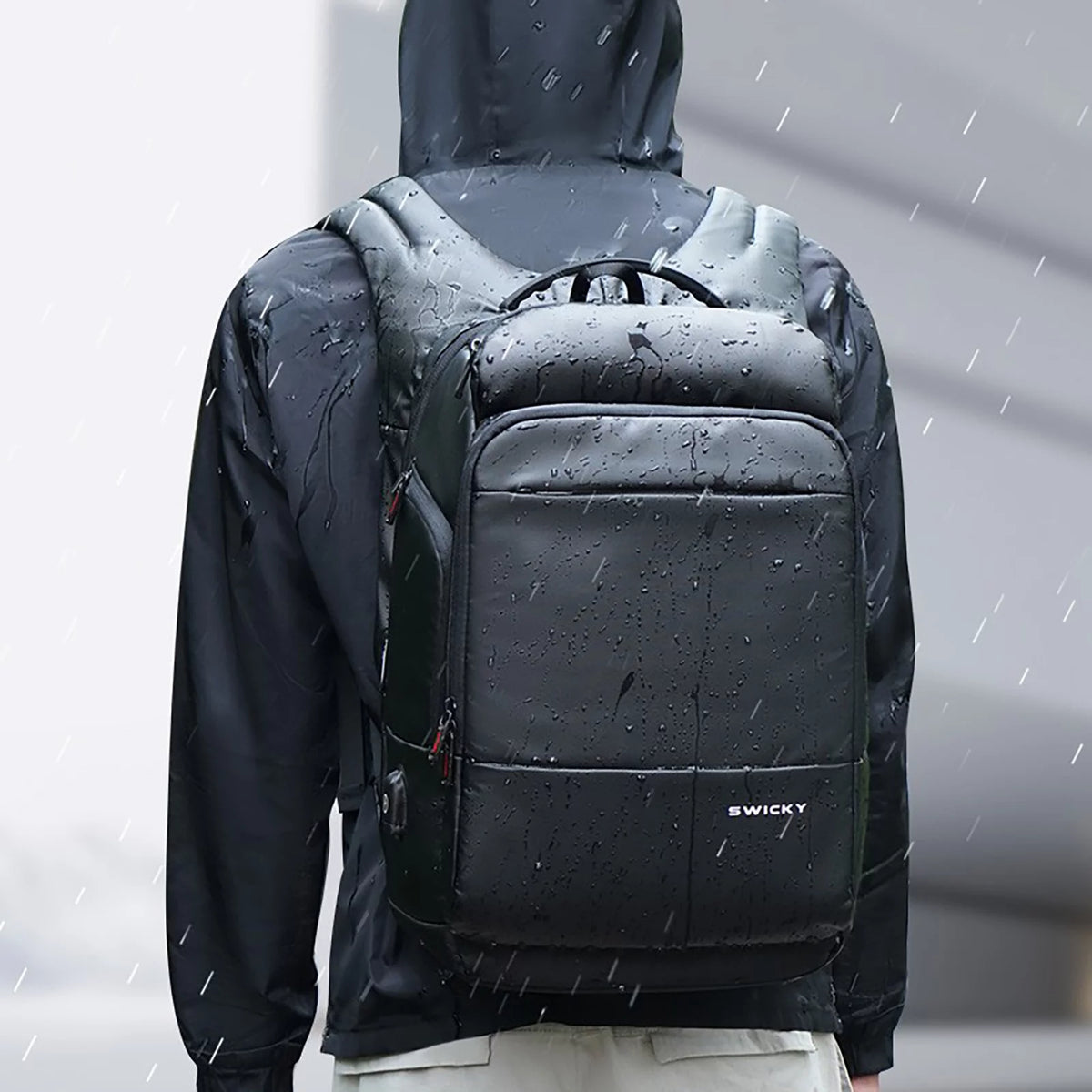 17.3 inch Anti-Theft Laptop Backpack with USB Charging Port B302