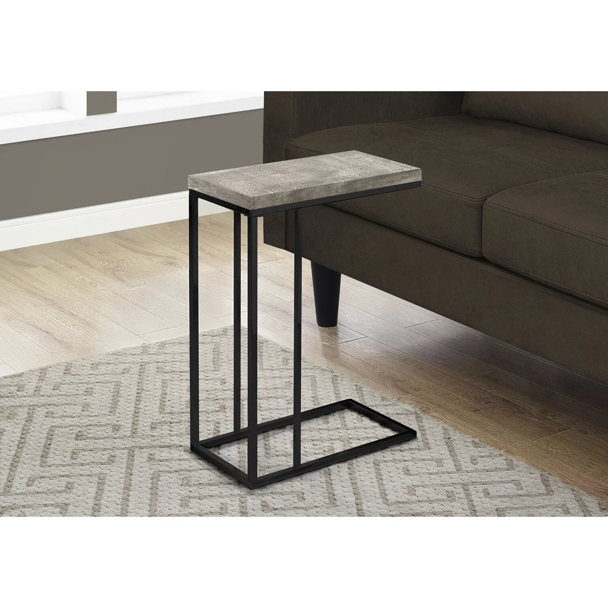 C-shaped Metal Accent Table M1189