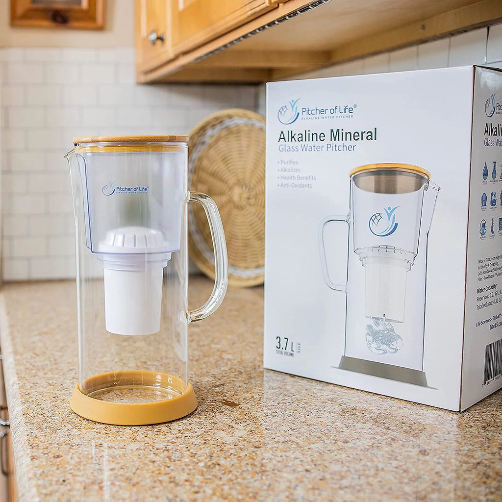 Alkaline Water Filter Pitcher with Bamboo Lid V25187