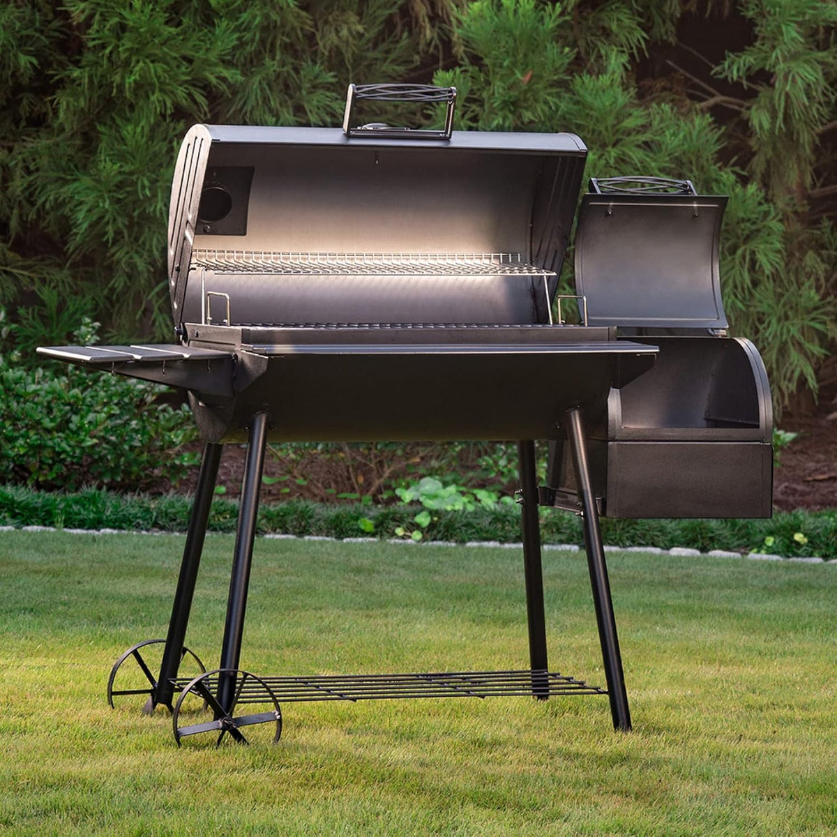 Black Charcoal Grill M32226