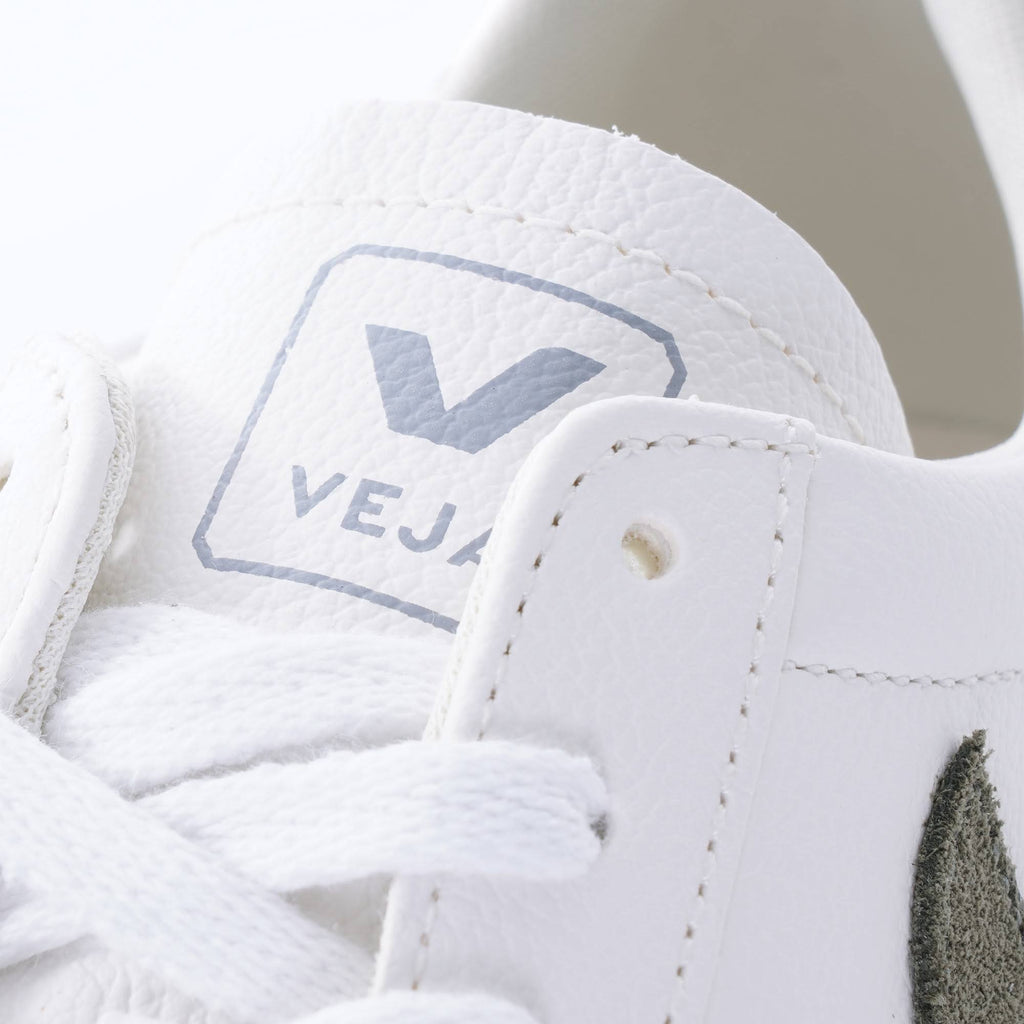 White Sneaker Z82565