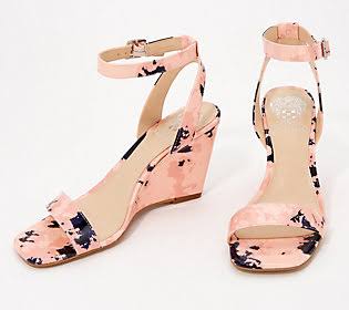 Leather Square-Toe Wedges U92453