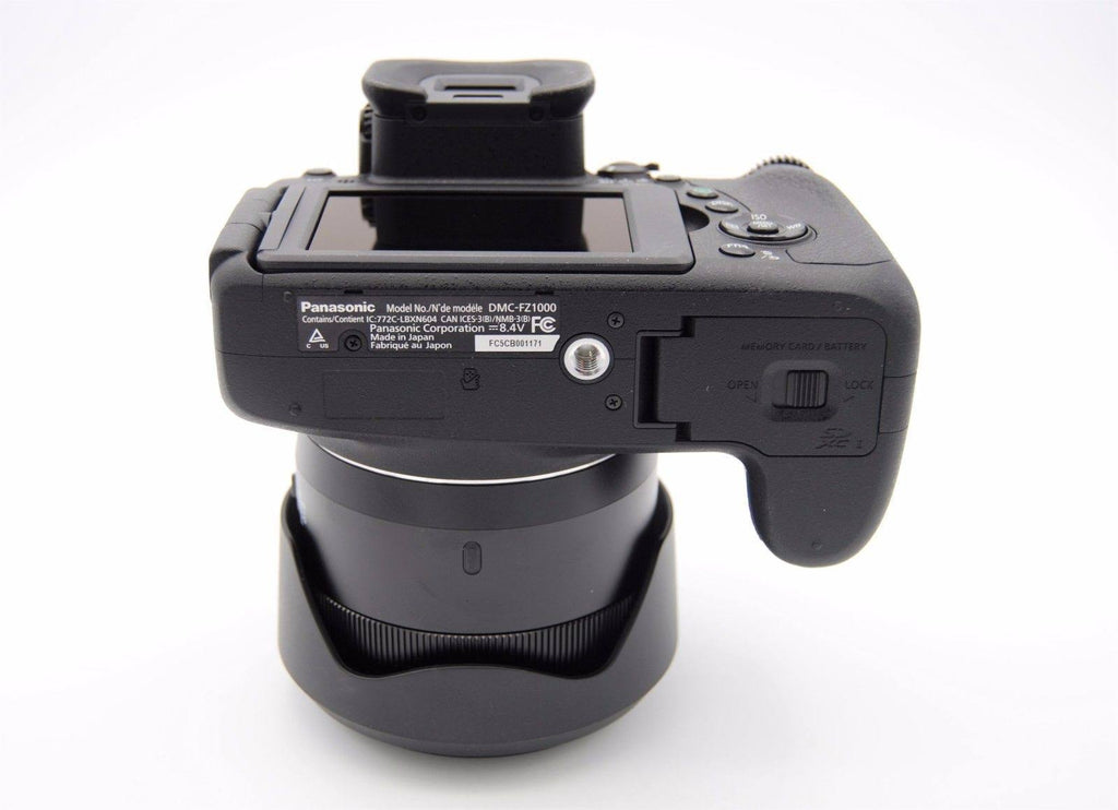 20.1 MP Compact Digital Camera - Black Q11531