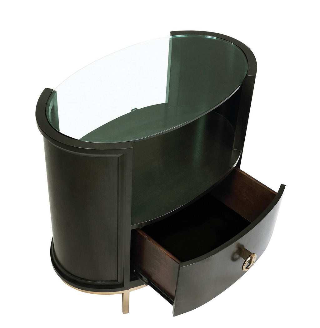 Oval Nightstand X7472
