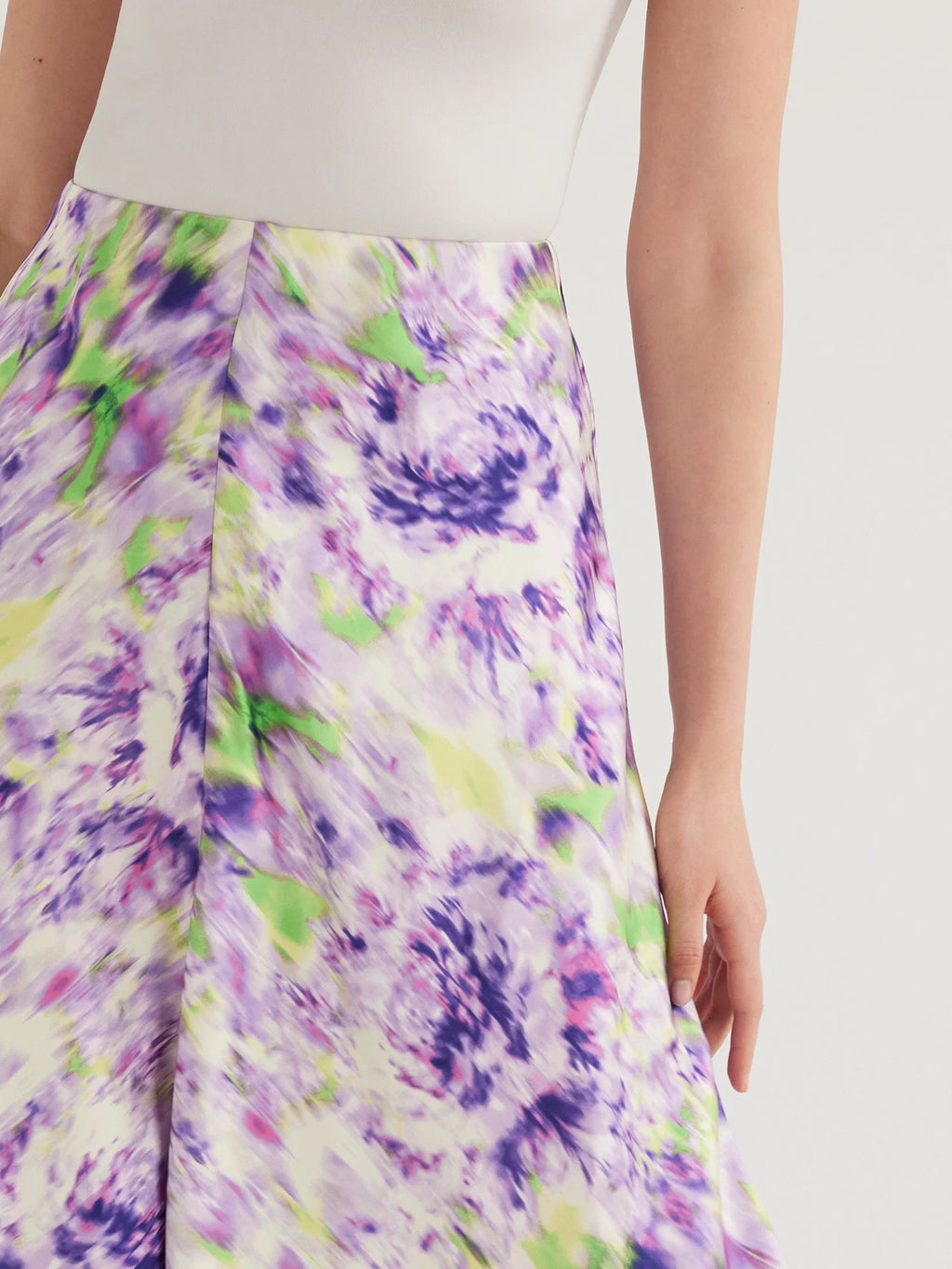 Women's Satin Midi Skirt R8764
