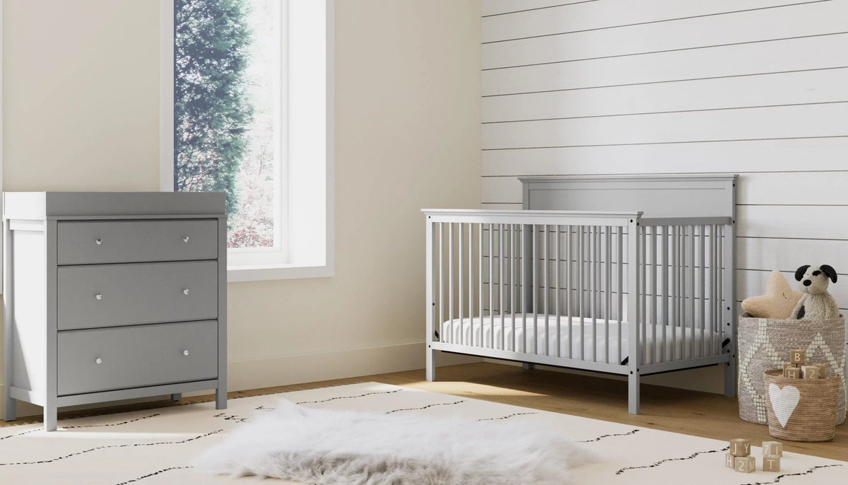 5-in-1 Convertible Baby Crib S3366