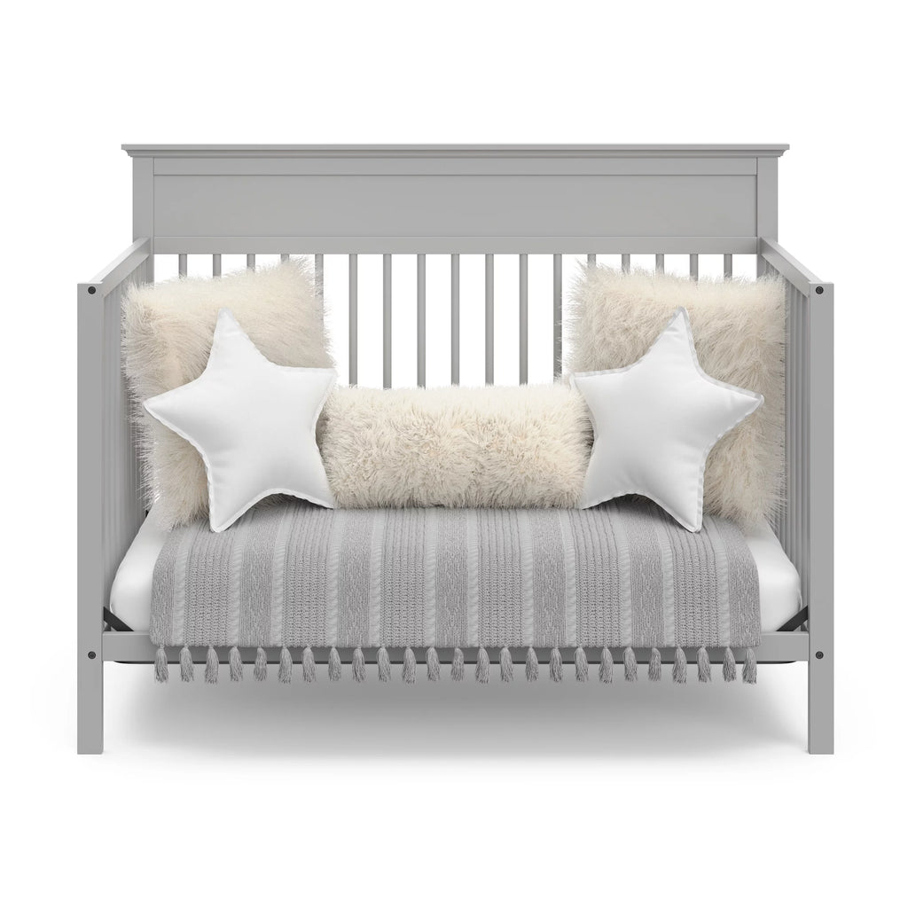 5-in-1 Convertible Baby Crib S3366